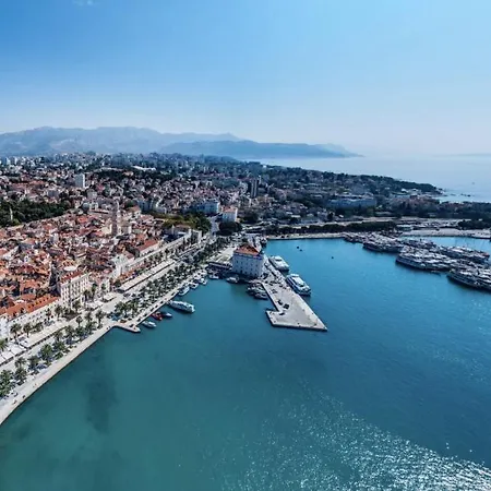 Anamari Appartement *