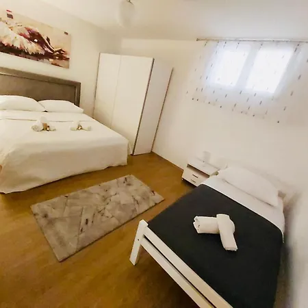 Anamari Apartment