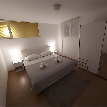 Anamari Apartman