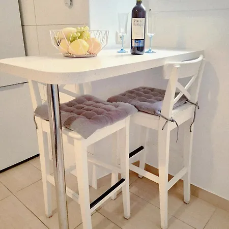 Anamari Apartman *